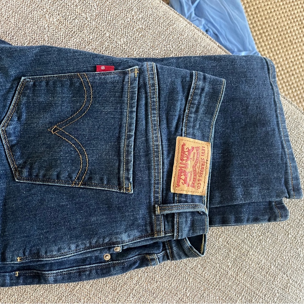 Levi's Indigo Blue 505 Straight Jeans with Contrast Stitching